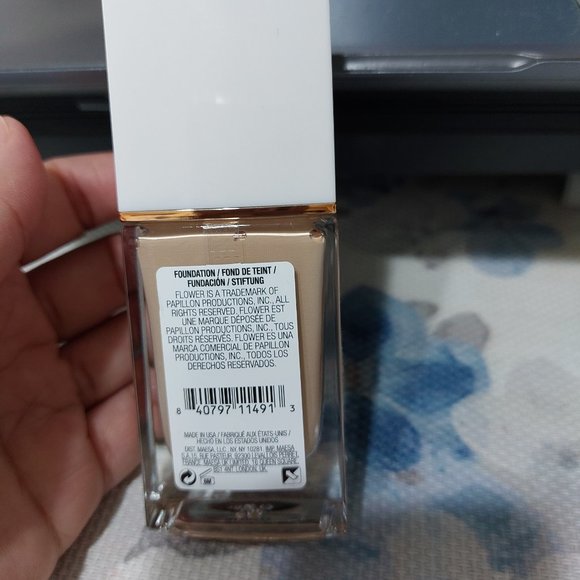 Flower Light Illusion Luminous Makeup Nude Skin Feel All Day Wear Ivory L2 - Picture 3 of 3